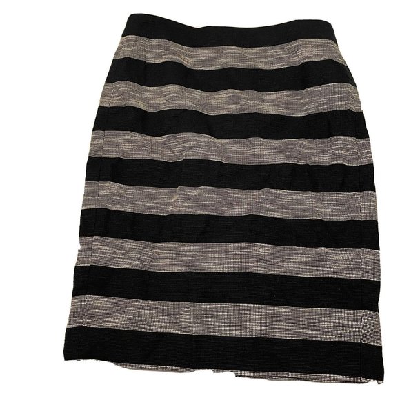 J Crew Woman’s Sz 0 Straight pencil Skirt Lined Zip Stripe - Picture 1 of 7